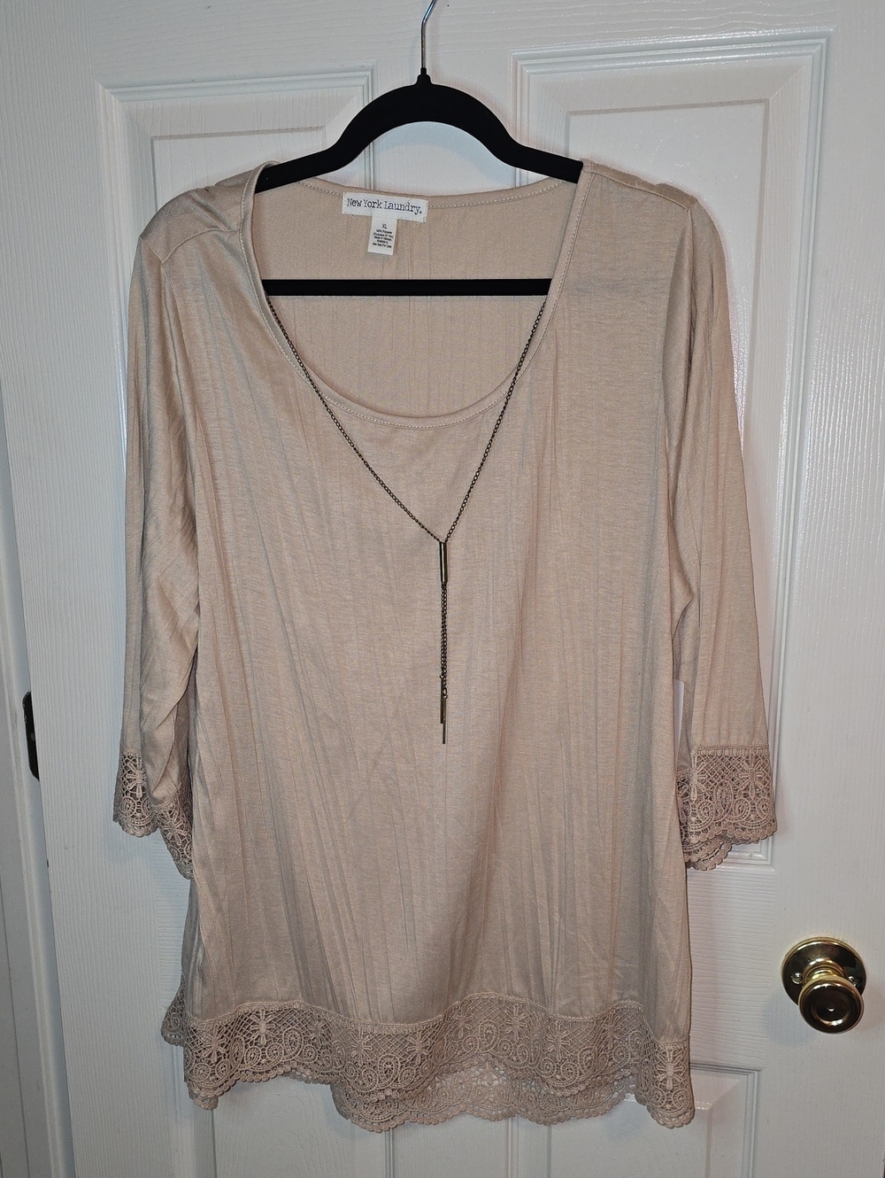 New York Laundry Lace-Hem Scoop Neck‎ Tunic in Beige